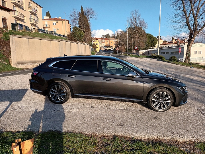 VW Arteon Shooting Brake 2.0 TDI DSG