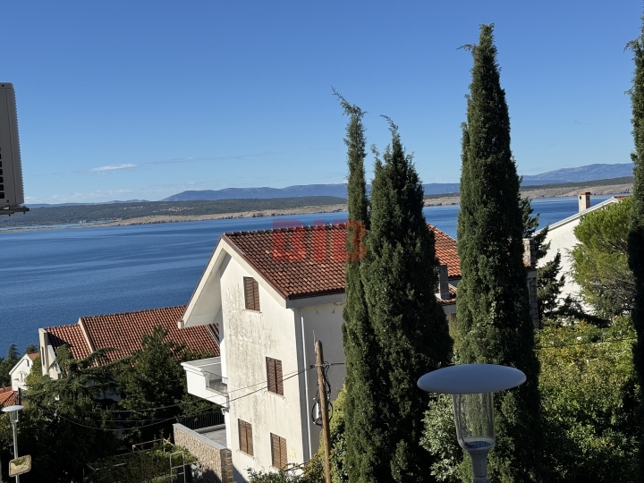 Crikvenica-Dramalj, lijep apartman, 1. kat, parking, blizu mora