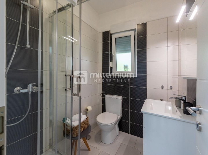 Matulji, 93.40m2, 3S+DB, terasa, 2-parkirna mjesta