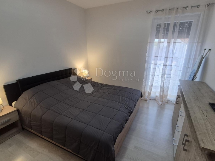 Dvoetažni stan površine 91,05 m2 u Balama
