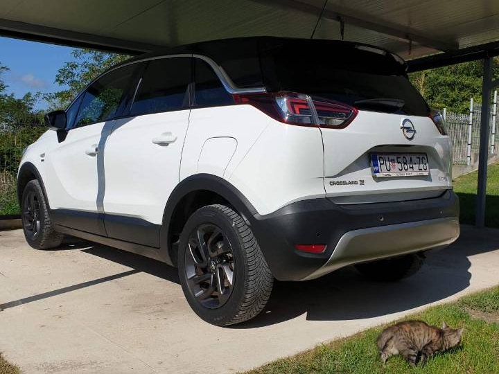 Opel Crossland X