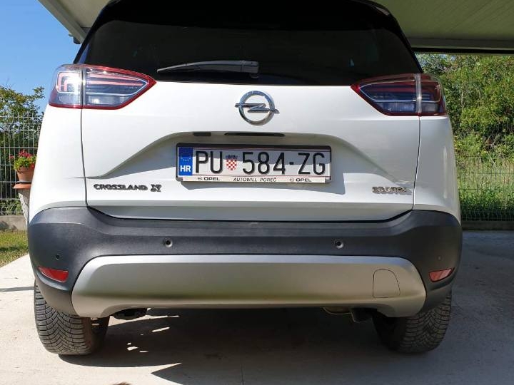 Opel Crossland X
