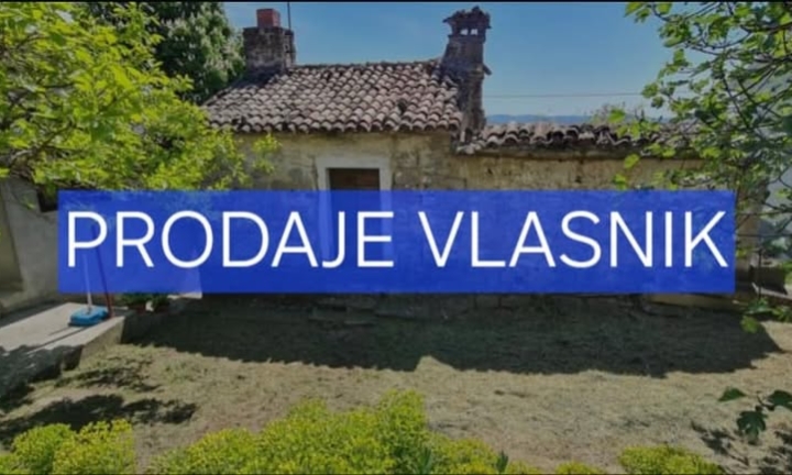 Istra, dvije kuće s dvorištem