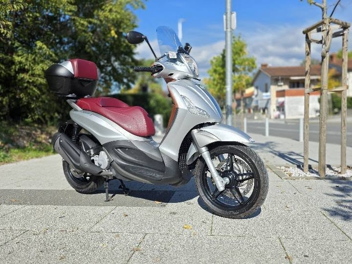 Beverly 350