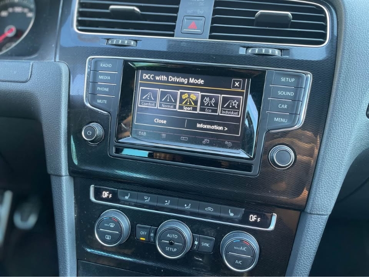 VW Golf 7 GTI performance