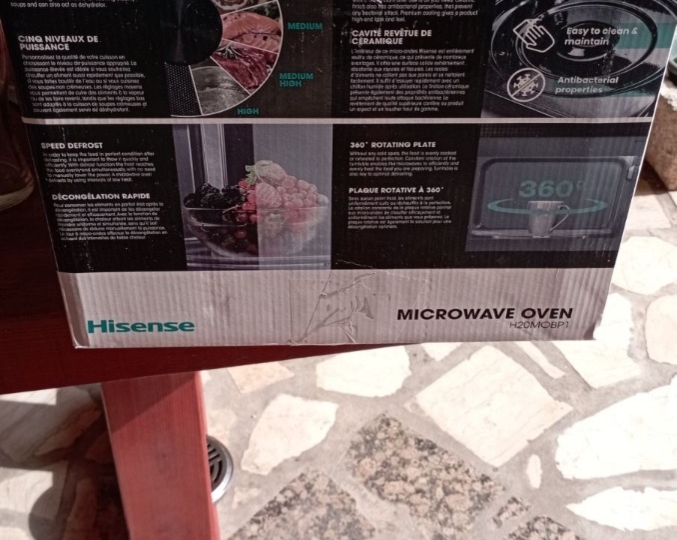 Mikrovalna Hisense