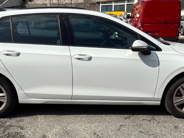 VW Golf 8, 1.0 TSI