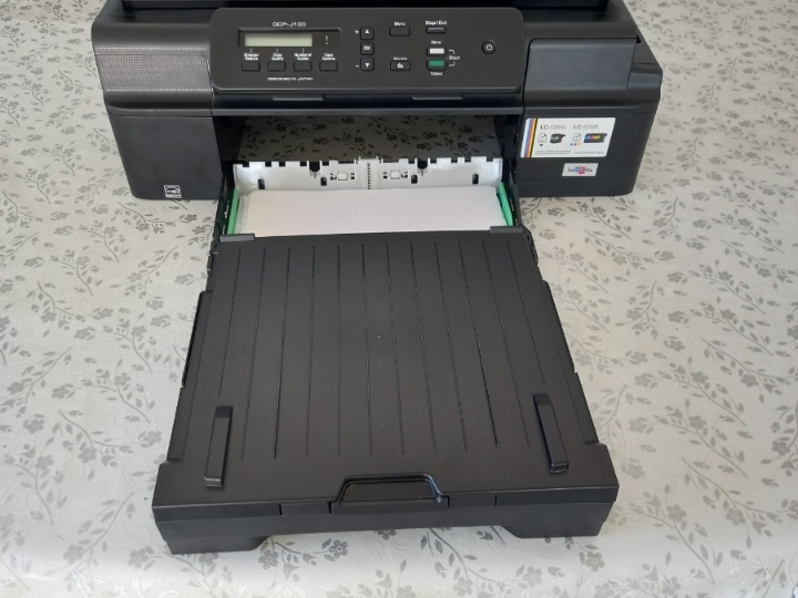 Brother DCP - J100 printer + skener