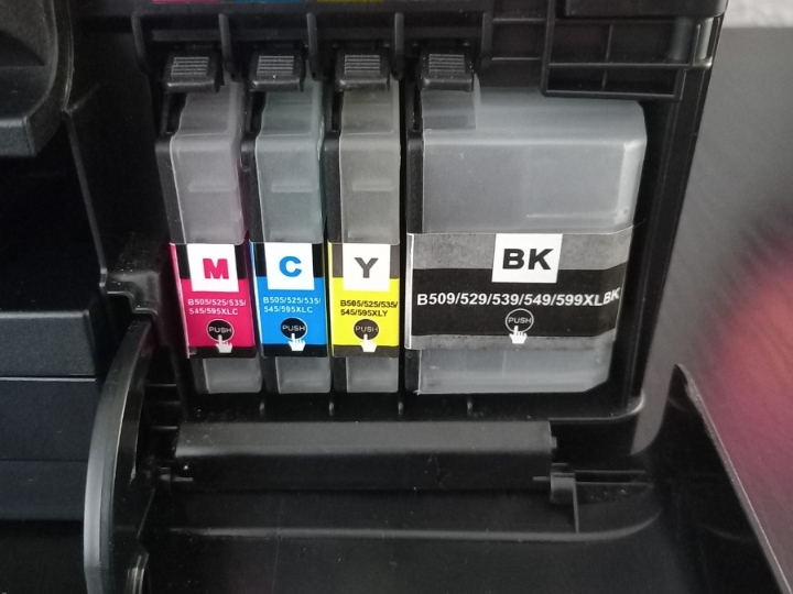 Brother DCP - J100 printer + skener