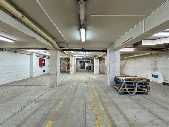 Najam poslovnog prostora 490 m2 prizemlje, Rijeka Centar