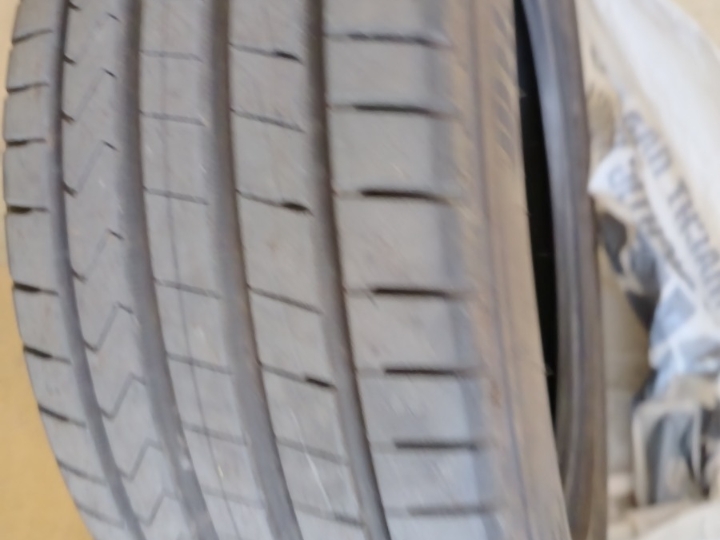 Gume Hankook Ventus Prime4
