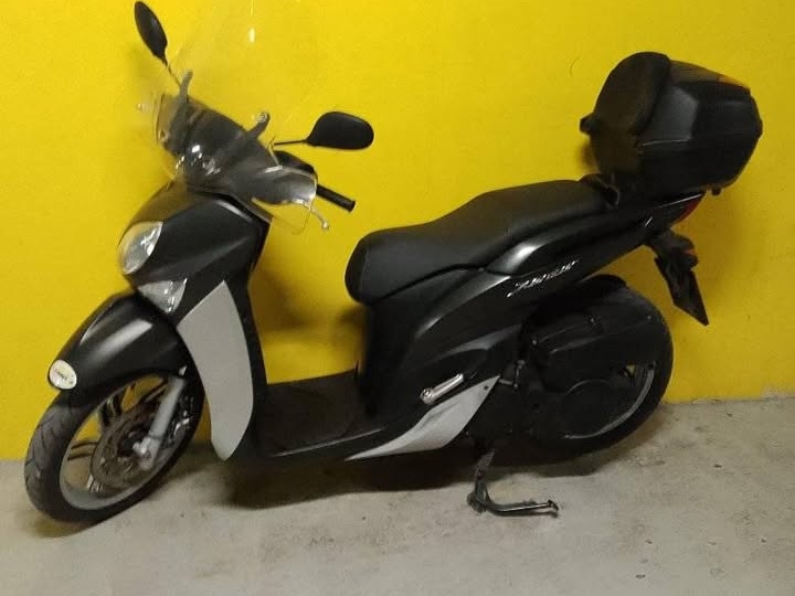 Skuter Yamaha Xenter 150