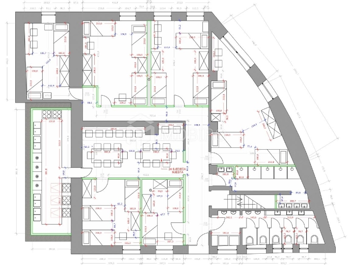 330 m2 blizina Centra
