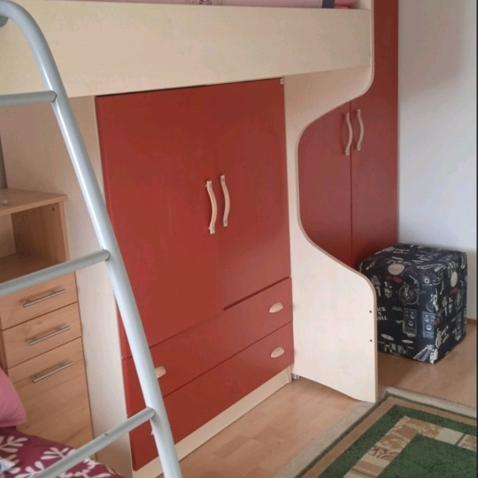 Iznajmljujem stan 85 m2