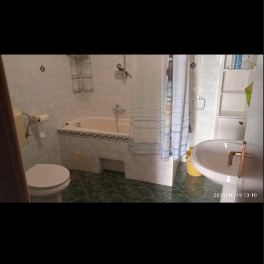 Iznajmljujem stan 85 m2