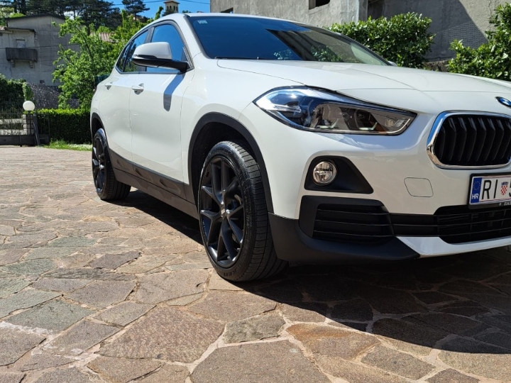 Prodajem BMW
