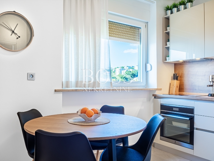 Turnić, 1S+DB, 57m2, 1.000 €+režije
