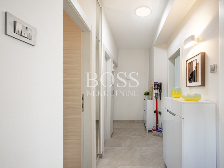 Turnić, 1S+DB, 57m2, 950€+režije