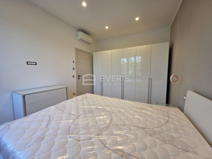 Rijeka, Trsat, stan 95 m2, 3S+DB, najam