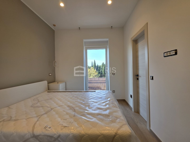 Rijeka, Trsat, stan 95 m2, 3S+DB, najam