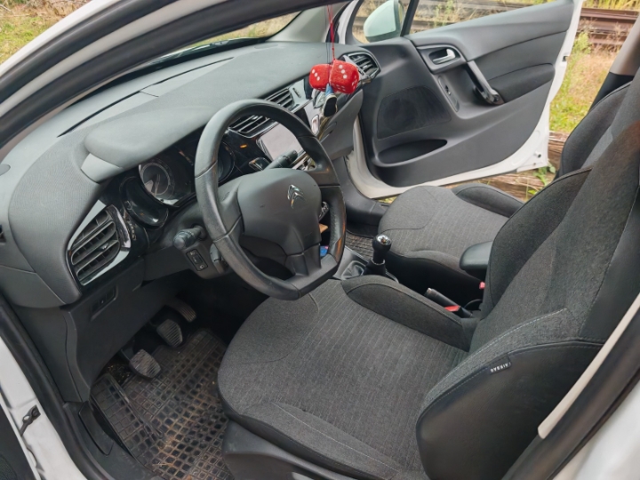 Citroen C3, 1.2, 2015. g., 72.000 km