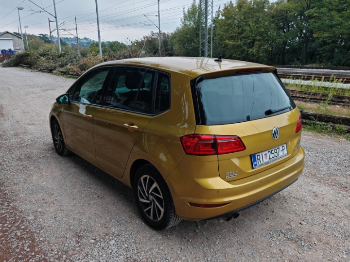 VW Golf Sportsvan 2017. god
