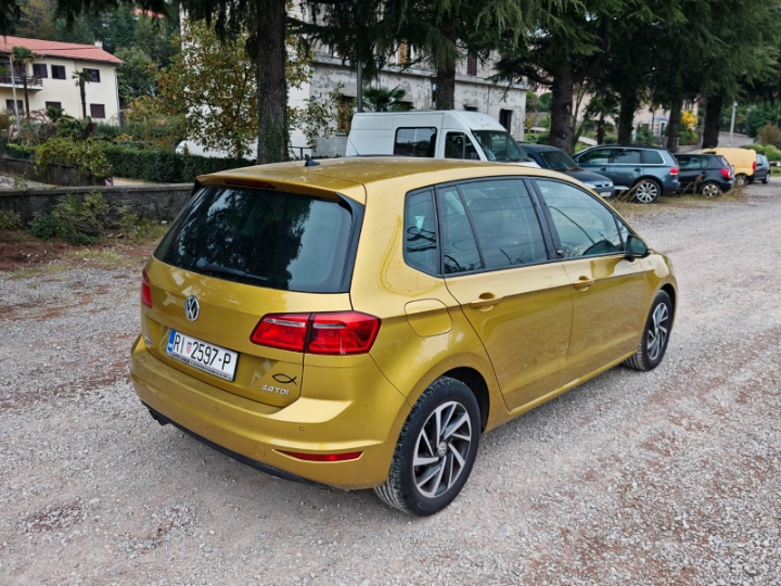 VW Golf Sportsvan 2017. god