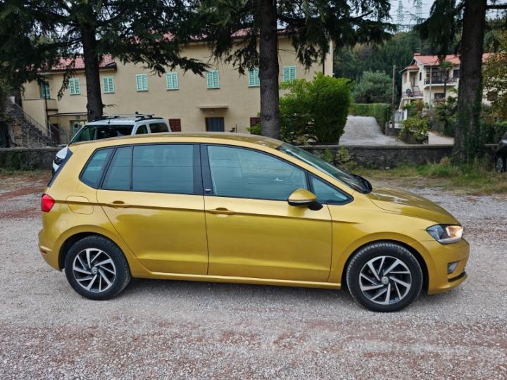 VW Golf Sportsvan 2017. god