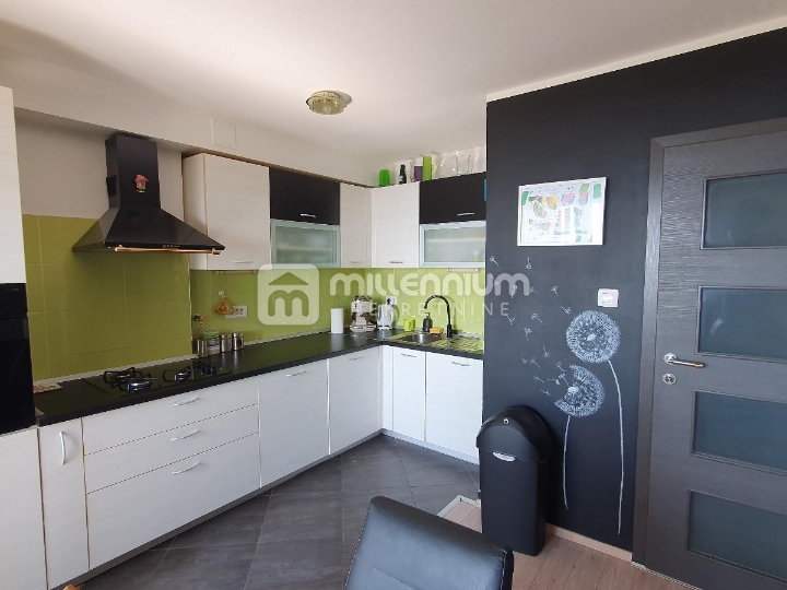 Rijeka, Turnić, 53m2, 2-sobni stan