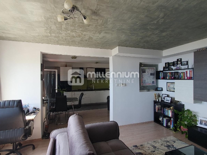 Rijeka, Turnić, 53m2, 2-sobni stan