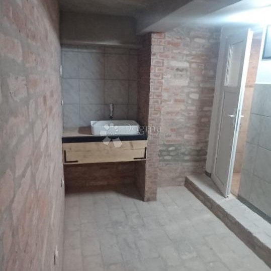 Autentičan prostor za vašu buduću craft pivnicu!