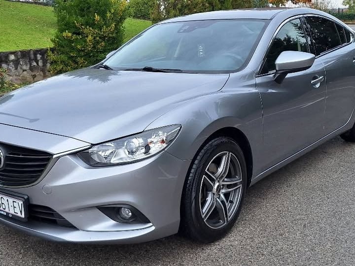 Mazda 6 2.0i