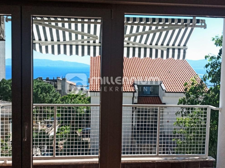Najam, Belveder, 76m2, 3S stan s lođom i pogledom