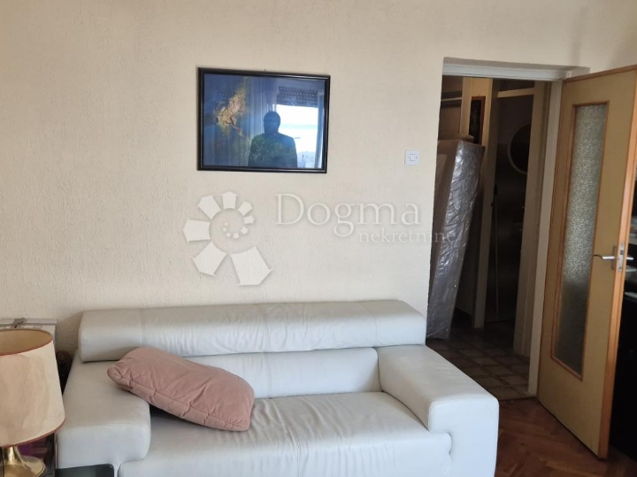Vežica - lijep 2S+DB stan