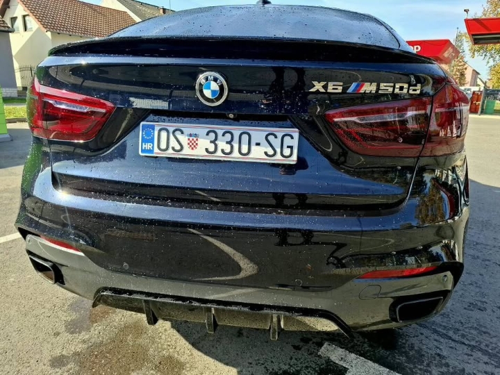 BMW X6 M50