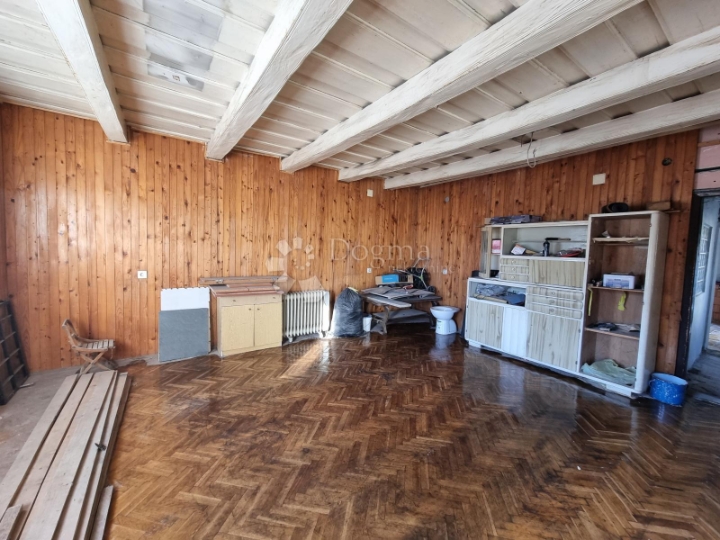 Kuća za adaptaciju na atraktivnoj lokaciji u Prelogu