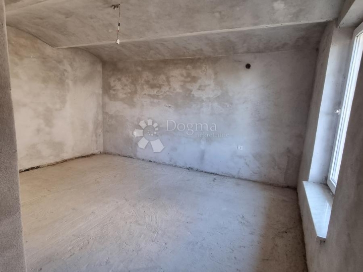 Kuća za adaptaciju na atraktivnoj lokaciji u Prelogu