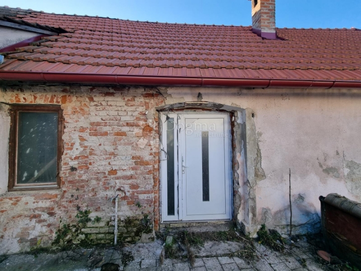 Kuća za adaptaciju na atraktivnoj lokaciji u Prelogu