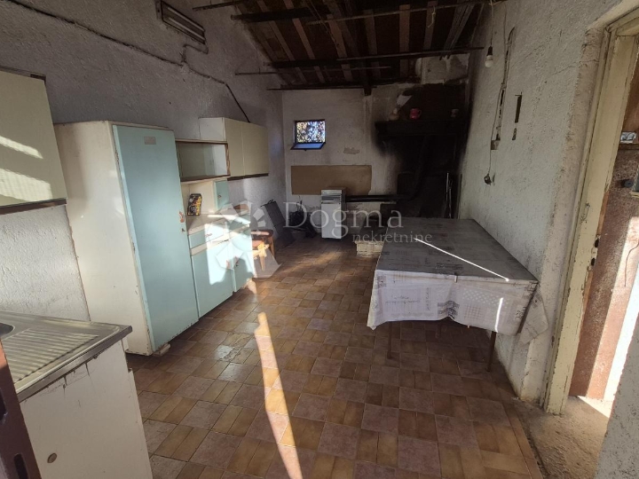 Obiteljsko imanje nedaleko Žminja