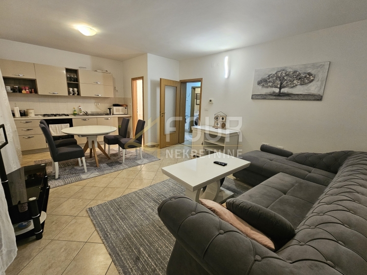 Viškovo, 75.11m2, 2S+DB, balkon, spremište