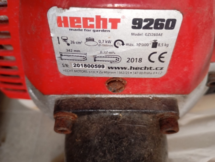Teleskopska motorna pila
