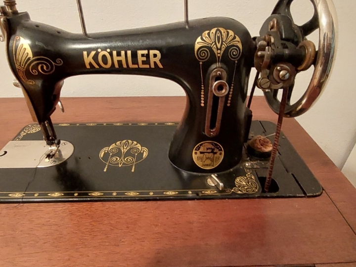 Antikna šivaća mašina Koehler