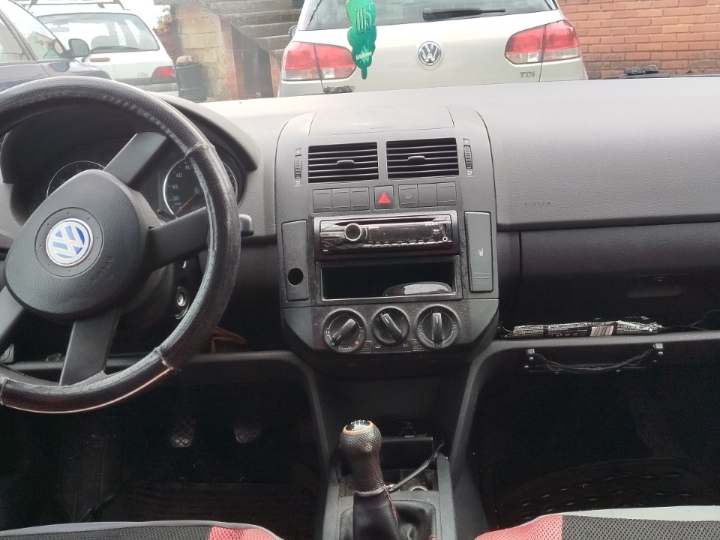VW Polo 1.4, 2002. g., reg. god. dana