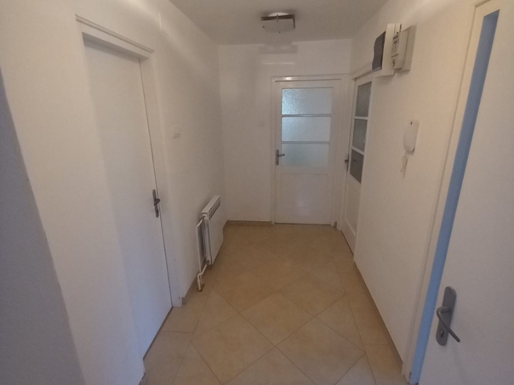 Rijeka-Trsat, 2S+DB, 90m2
