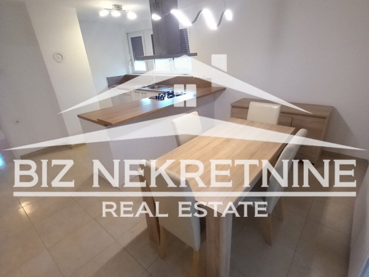 Rijeka-Trsat, 2S+DB, 90m2