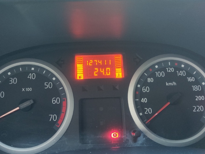 Renault Clio 2, reg. 10./26., samo 127.500km