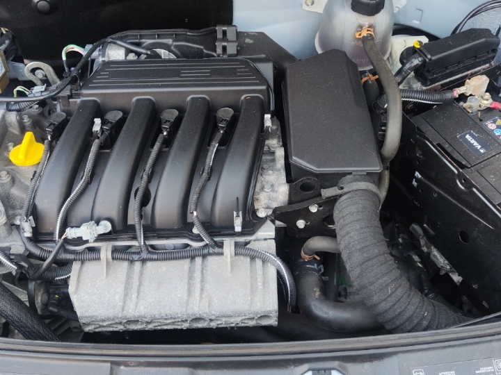 Renault Clio 2, reg. 10./26., samo 127.500km
