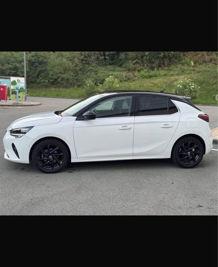 Opel Corsa 1.2 Elegance