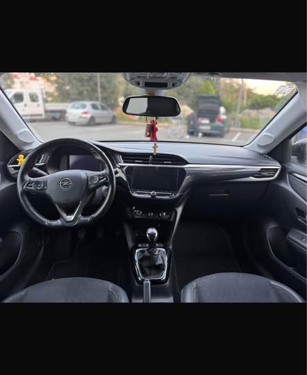 Opel Corsa 1.2 Elegance