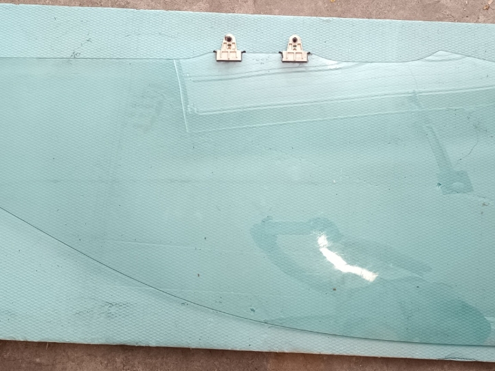 Renault Twingo 2 desno staklo